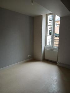 Louer Maison 66 m2 Avallon