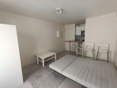 For rent Paris-17eme-arrondissement 1 room 17 m2 Paris (75017) photo 0