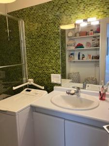 For rent Paris-10eme-arrondissement 1 room 30 m2 Paris (75010) photo 4