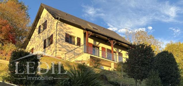 For sale Bagneres-de-bigorre 5 rooms 160 m2 Hautes pyrenees (65200) photo 0