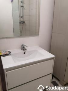 For rent Saint-denis 1 room 12 m2 Seine saint denis (93200) photo 3
