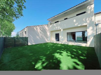 For sale 5 rooms 126 m2 Herault (34500) photo 0