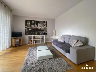 Louer Appartement 46 m2 Suresnes