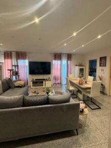 For rent Bordeaux 4 rooms 130 m2 Gironde (33000) photo 0