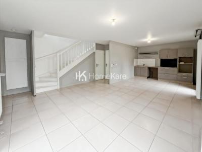 For sale Pessac 3 rooms 67 m2 Gironde (33600) photo 2