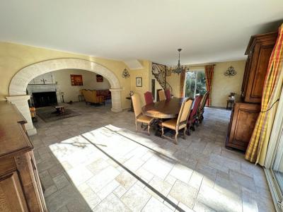 For rent Saint-victoret 8 rooms 300 m2 Bouches du Rhone (13730) photo 3