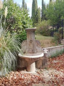 For sale Aups 14 rooms 430 m2 Var (83630) photo 3