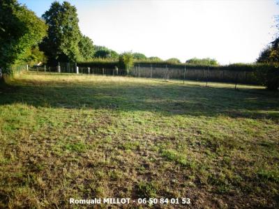 For sale Soyaux 702 m2 Charente (16800) photo 0