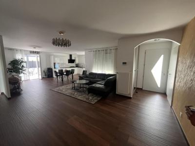 For sale Viriat 5 rooms 113 m2 Ain (01440) photo 2