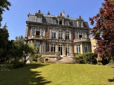 For sale Rouen 7 rooms 242 m2 Seine maritime (76000) photo 0