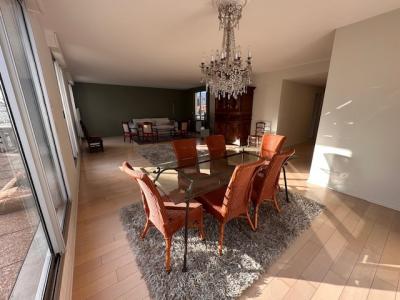 Louer Appartement 141 m2 Clermont-ferrand