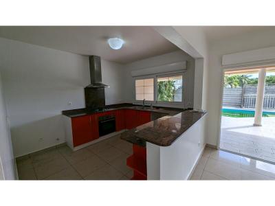 Louer Maison 140 m2 Gosier