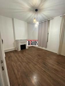 Annonce Location Commerce Hyeres 83