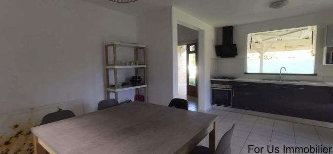 Louer Maison 90 m2 Abymes