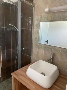 Louer Maison Sainte-anne 780 euros