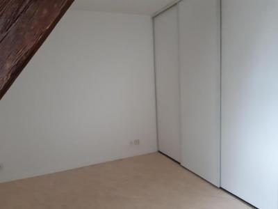 Louer Appartement Saint-gaultier 358 euros