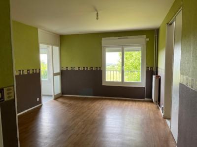 Louer Appartement 80 m2 Cluis