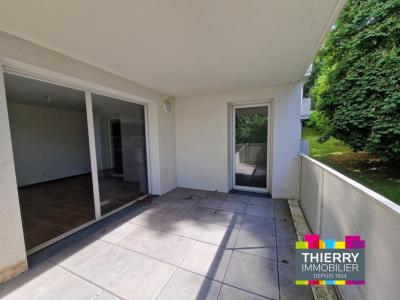 For sale Nantes 4 rooms 74 m2 Loire atlantique (44100) photo 0