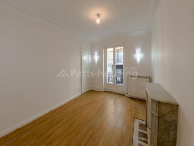 For rent Paris-10eme-arrondissement 3 rooms 54 m2 Paris (75010) photo 0