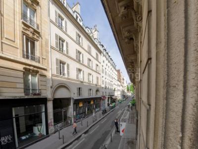 For rent Paris-10eme-arrondissement 3 rooms 54 m2 Paris (75010) photo 3