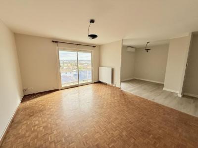 For sale Montauban 3 rooms 81 m2 Tarn et garonne (82000) photo 0