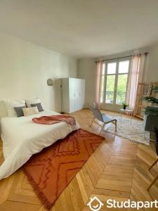 Louer Appartement 23 m2 Paris-17eme-arrondissement