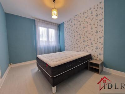 For sale Chalons-en-champagne 2 rooms 40 m2 Marne (51000) photo 0