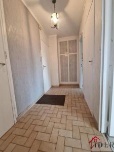 For sale Chalons-en-champagne 2 rooms 40 m2 Marne (51000) photo 4