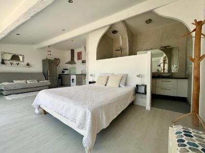 For sale centre ville, commerces,  2 rooms 36 m2 Herault (34140) photo 4