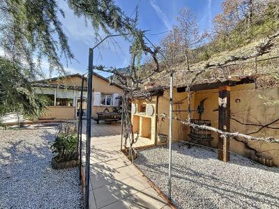For sale 5 rooms 113 m2 Alpes Maritimes (06850) photo 2
