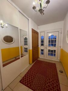 For sale RESIDENTIEL 8 rooms 175 m2 Moselle (57470) photo 2