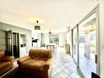 For sale 4 rooms 95 m2 Gard (30800) photo 1