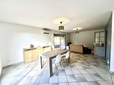 For sale 4 rooms 95 m2 Gard (30800) photo 2