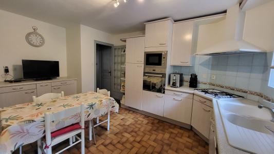 For sale CENTRE VILLAGE 7 rooms 218 m2 Rhone (69380) photo 2