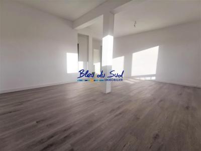 Acheter Appartement 69 m2 Prades