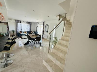 Acheter Maison 123 m2 Plaissan