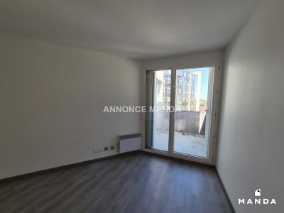 Louer Appartement Caluire-et-cuire 695 euros