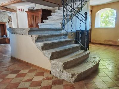 Acheter Prestige Forcalquier 1350000 euros