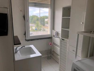 Louer Appartement 60 m2 Pessac