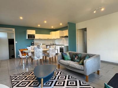 For sale Baden 5 rooms 84 m2 Morbihan (56870) photo 3