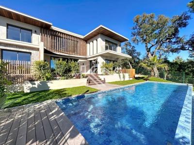 Acheter Maison 242 m2 Saint-raphael