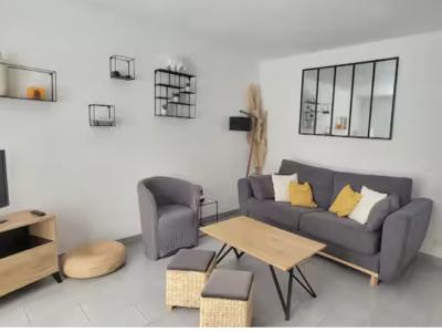 Annonce Location 2 pices Appartement Frejus 83