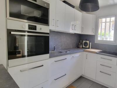 Louer Appartement 50 m2 Frejus