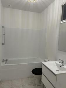 For rent Saint-etienne-des-oullieres 2 rooms 55 m2 Rhone (69460) photo 2