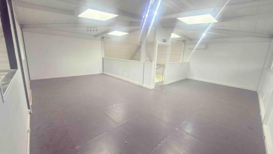 Louer Bureau Wasquehal 34164 euros