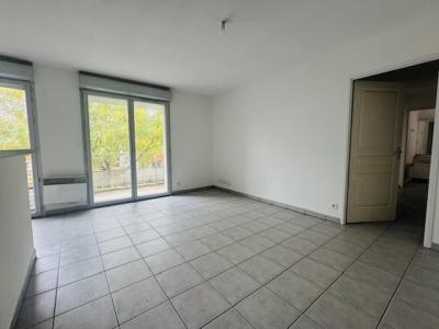 For sale Toulouse 3 rooms 55 m2 Haute garonne (31100) photo 0
