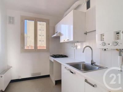 Louer Appartement Villejuif 1025 euros