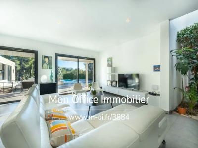 For sale Beausset 7 rooms 212 m2 Var (83330) photo 3