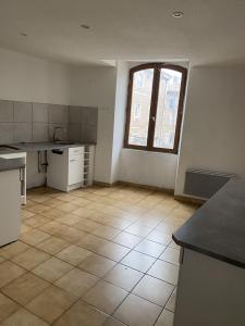 For sale CENTRE VILLAGE 400 m2 Gard (30500) photo 2