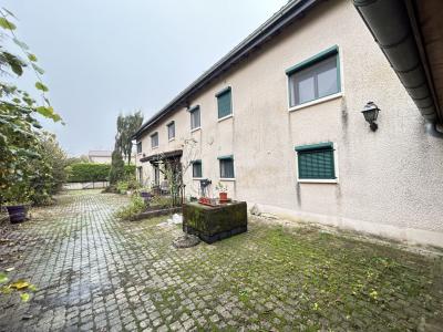 For sale CALME 9 rooms 440 m2 Ain (01320) photo 0